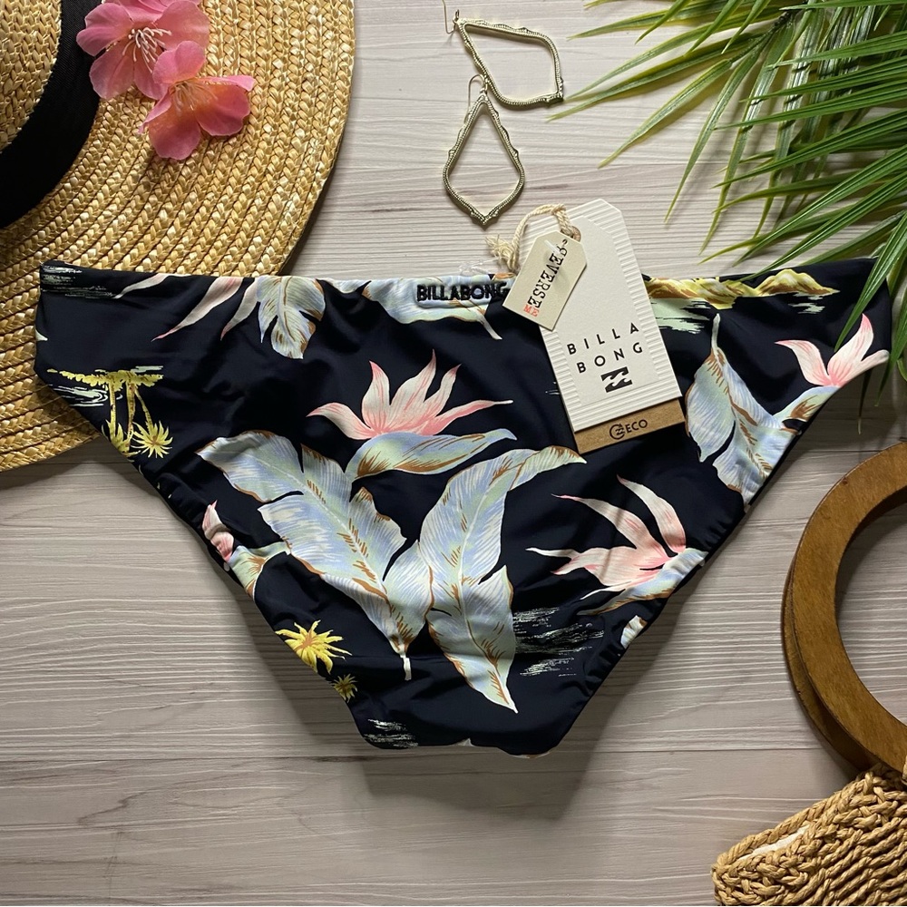 Billabong •• Reversible Floral Tropical Lowrider Bikini Bottom - Picture 6 of 14